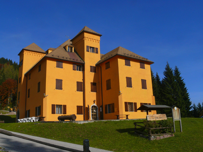 Rifugi e Bivacchi d''Italia.......